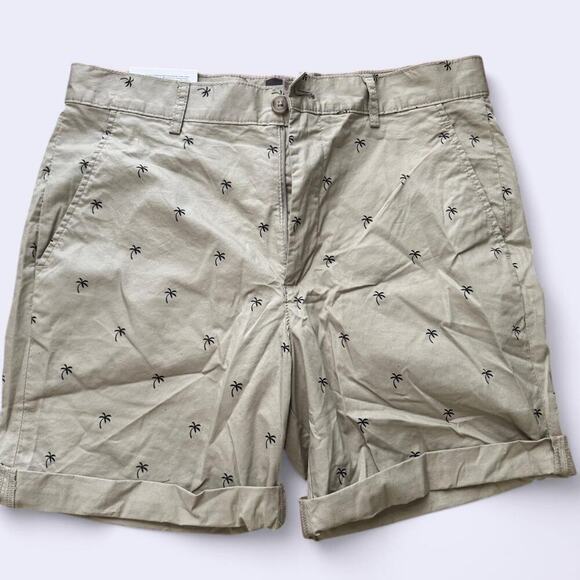 H&m tan and black Shorts - Picture 1 of 5